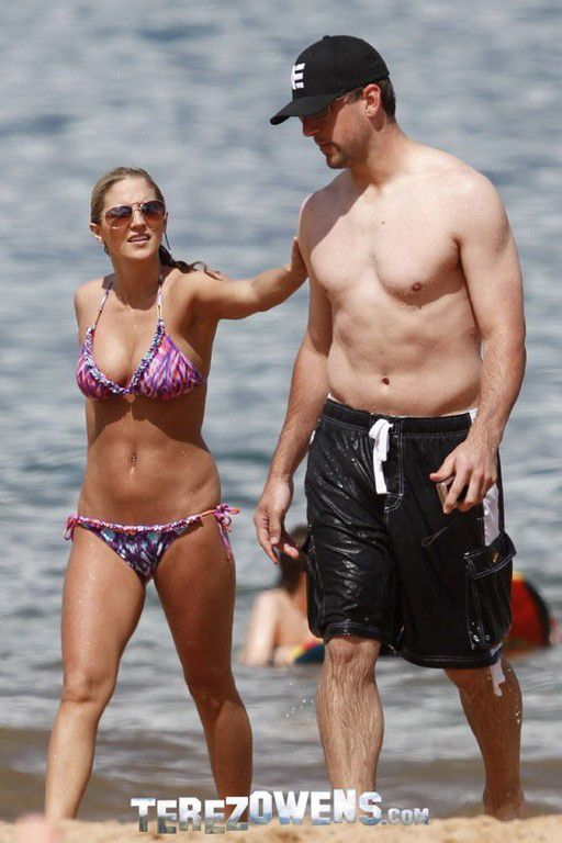 Aaron Rodgers Girlfriend