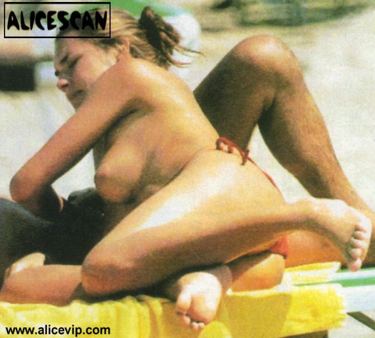 Alena Seredova Paparazzi