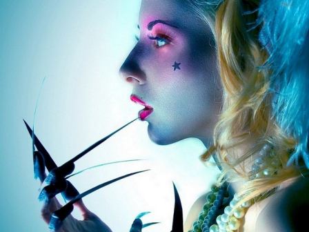 Hot Vampire Girl