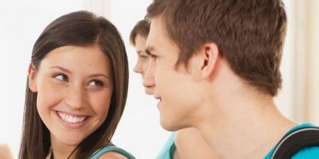 How To Flirt With Girls Eye Contact