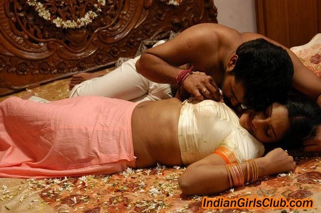 Indian Aunty First Night Sex