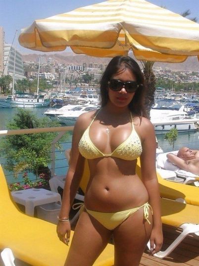 Israeli Bikini Girls