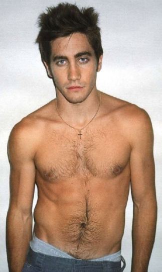 Jake Gyllenhaal Shirtless