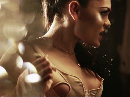 Jessie J Slip