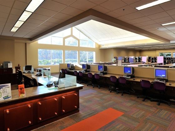 Jones Memorial Library