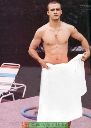 Justin Timberlake Caught Nude