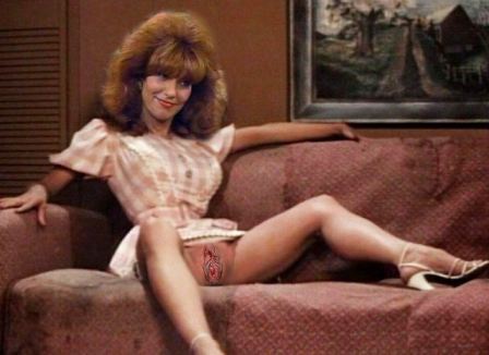 Kelly And Peggy Bundy Nude Fakes
