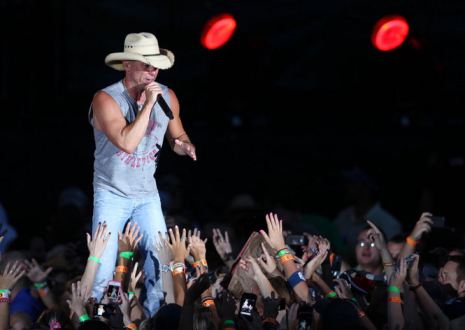 Kenny Chesney Cleveland 2015