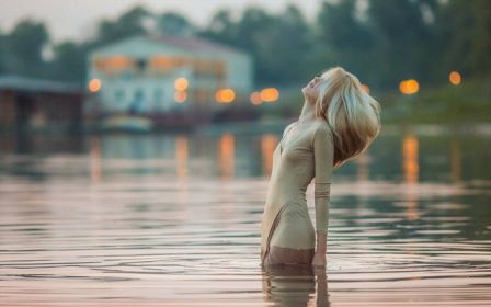 Lake Water Wet Dress Tits Girl Bokeh Lights