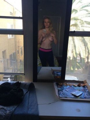 Leven Rambin Leaked Nudies Nice Tits
