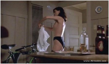 Linda Fiorentino Nude Pussy