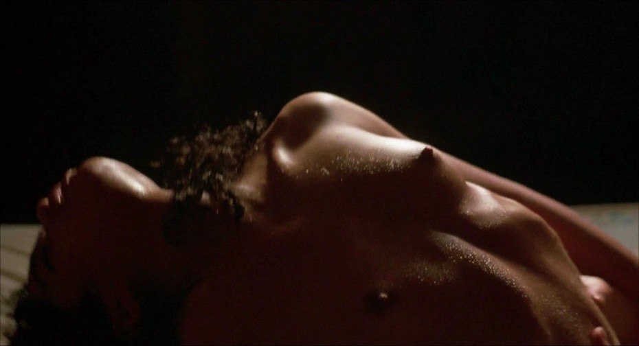 Lisa Bonet Nude Small Tits With Sharp Nipples