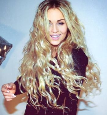 Long Curly Blonde Hair