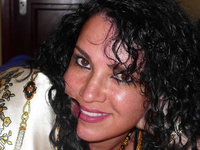 Luna Star Latina
