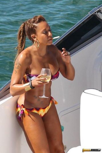 Mel B Naked Nude Photo