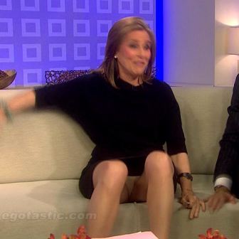 Meredith Vieira Wardrobe Malfunction