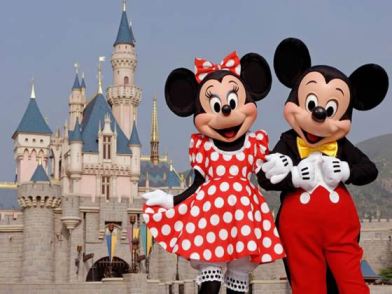 Mickey And Minnie Disneyland