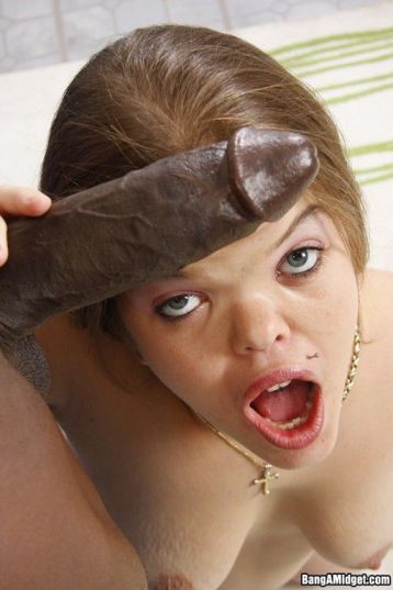 Midget Fucking Big Black Cock