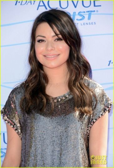 Miranda Cosgrove As A Teen