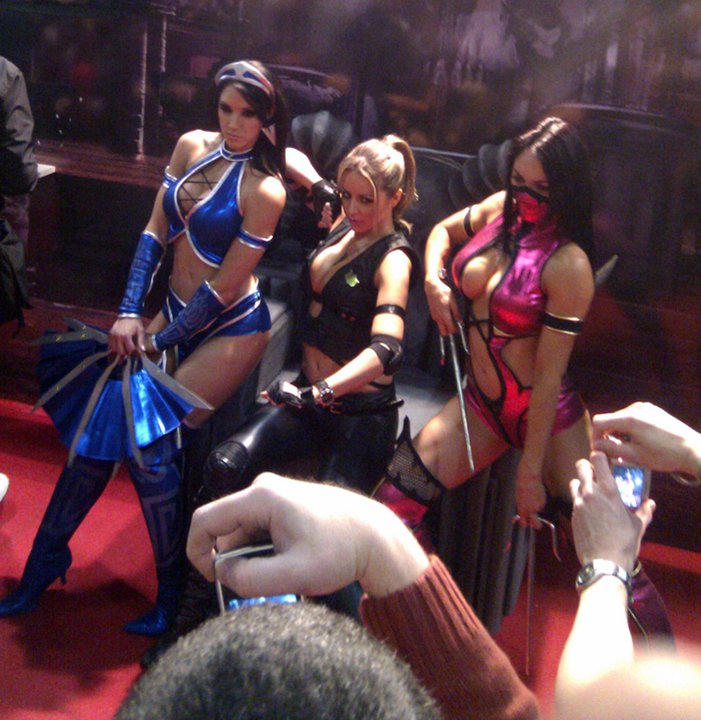 Mortal Kombat Girls