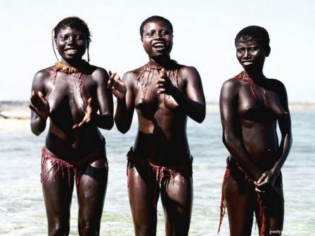 Naked African Tribeswoman