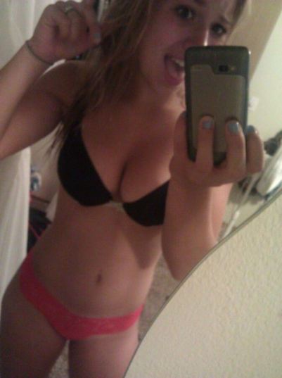 Naked College Girl Katie