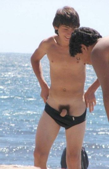 Naked Man On Nude Beach Spy Cam Boy