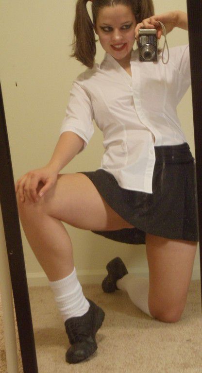 Non Nude Teen Sluts