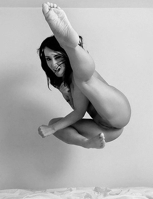 Nude Bared Brunette Martial Art Fan Porn Websites Bare Girls 1