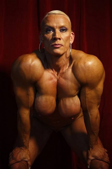 Nude Female Bodybuilder Competitions