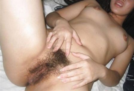Nude Hairy Korean Pussy