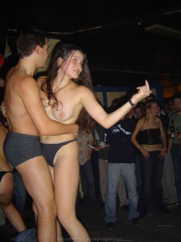 Nude Night Club Dancing
