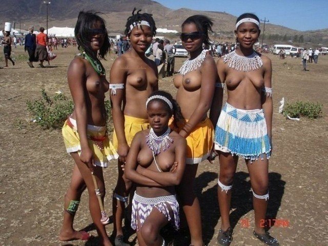 Nude South African Zulus Girls