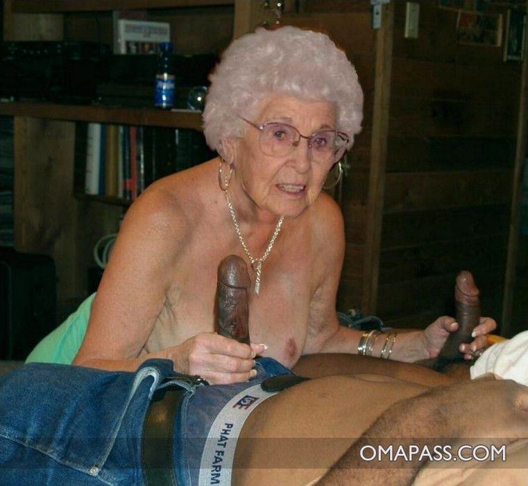 Old Black Granny Porn