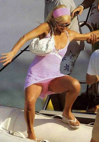 Paris Hilton Oops