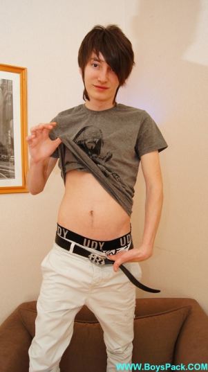 Pelauts Com Young Boy