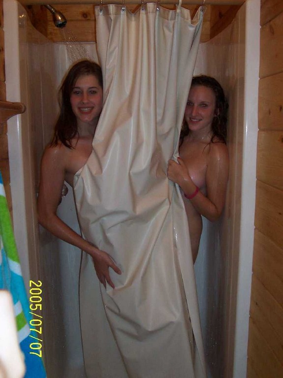 Public Nude Girls Shower