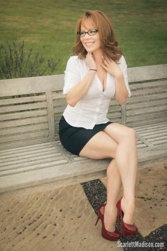 Scarlett Madison Hot