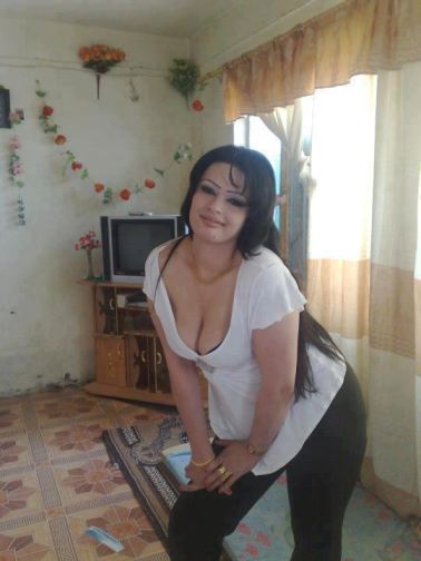 Sexy Arab Housewife Aunty Hot New Latest Pictures Spicy
