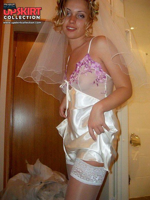 Sexy Brides Caught Naked