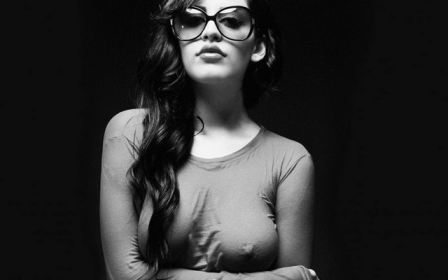Sexy Girl Glasses Shirt Big Boobs Nipples