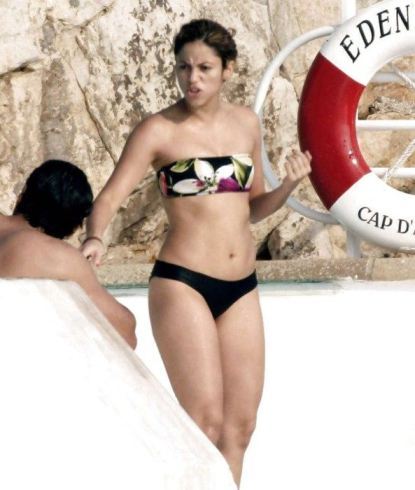 Shakira Hot Bikini Sex