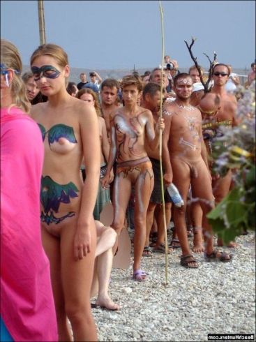 Shemale On Nude Beach