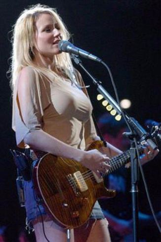 Singer Jewel Kilcher Nude