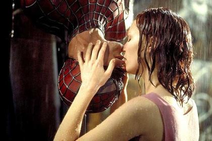 Spider Man Kiss Mary Jane
