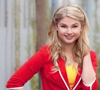 Stefanie Scott Ant Farm