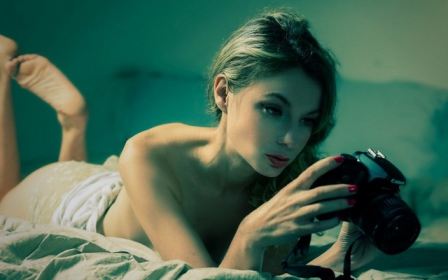 Stunning Girl Canon Dslr Camera Red Nails