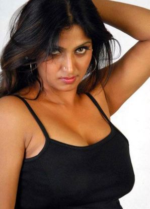 Tamil Actress Bhuvaneswari Hot