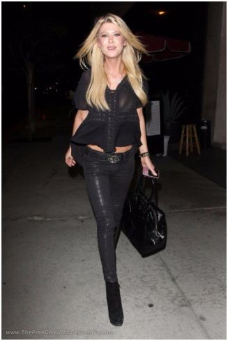 Tara Reid See Through