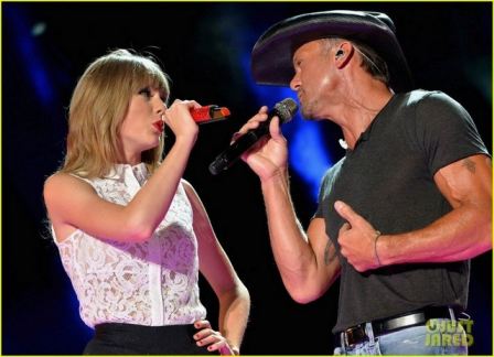 Taylor Squirt And Tim Mcgraw